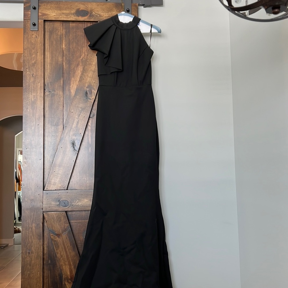 Gorgeous Black Formal dress